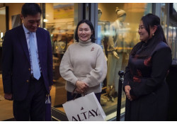 ПРАГА ХОТОД МОНГОЛ НООЛУУРЫН “ALTAY CASHMERE” БРЭНДИЙН ДЭЛГҮҮР НЭЭГДЛЭЭ